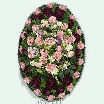 Венок из искусственных цветов